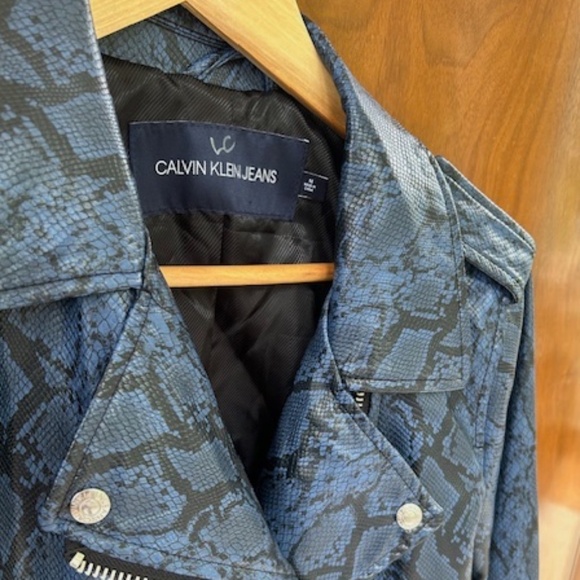 Calvin Klein Jeans Women's Faux-Leather Moto Jacket, Sz M - Picture 3 of 6